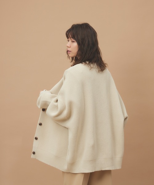 moi tytto(モイテュット)の「オーバーサイズニットカーディガン(カーディガン/ボレロ・レディース・ベージュ/ブラウン/オレンジ/ナチュラル・FREE)」の6枚目の写真