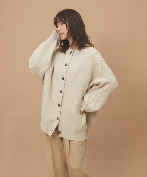 moi tytto（モイテュット）の「オーバーサイズニット