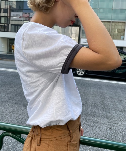 CIAOPANIC(チャオパニック)の「ヴィンテージライクリンガーTシャツ(Tシャツ/カットソー・レディース・チャコールグレー/グリーン・FREE)」の11枚目の写真