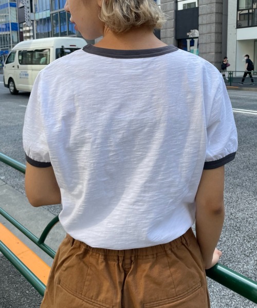 CIAOPANIC(チャオパニック)の「ヴィンテージライクリンガーTシャツ(Tシャツ/カットソー・レディース・チャコールグレー/グリーン・FREE)」の12枚目の写真