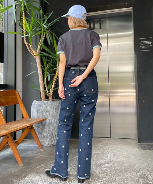 CIAOPANIC(チャオパニック)の「ヴィンテージライクリンガーTシャツ(Tシャツ/カットソー・レディース・チャコールグレー/グリーン・FREE)」の4枚目の写真