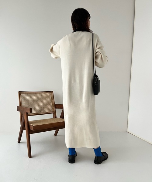 LOWRYS FARM（ローリーズファーム）の「ニットポロワンピース　294702（ワンピース・レディース・ブラック/ブラウン/アイボリー・FREE）」の20枚目の写真