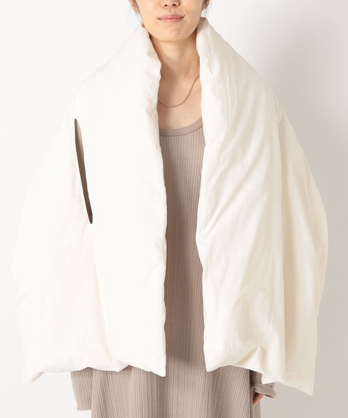 BABYLONE（バビロン）の「BABYLONE / ダウンケープ（ストール/ショール・レディース・オフホワイト/ブラック・フリー）」の19枚目の写真