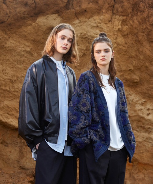 JUNRED（ジュンレッド）の「マシュマロスウェード / PUレザー ルーズMA-1ブルゾン（MA-1・メンズ・ブラック/チャコールグレー・S/M/L）」の4枚目の写真