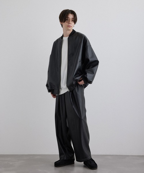 JUNRED（ジュンレッド）の「マシュマロスウェード / PUレザー ルーズMA-1ブルゾン（MA-1・メンズ・ブラック/チャコールグレー・S/M/L）」の7枚目の写真