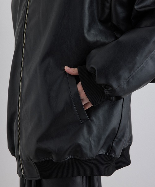 JUNRED（ジュンレッド）の「マシュマロスウェード / PUレザー ルーズMA-1ブルゾン（MA-1・メンズ・ブラック/チャコールグレー・S/M/L）」の13枚目の写真