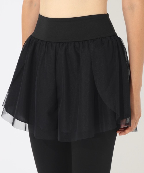 チャコット　チュールパンツ付レギンス Chacott（チャコット）の「チュールショートパンツ付きレギンス