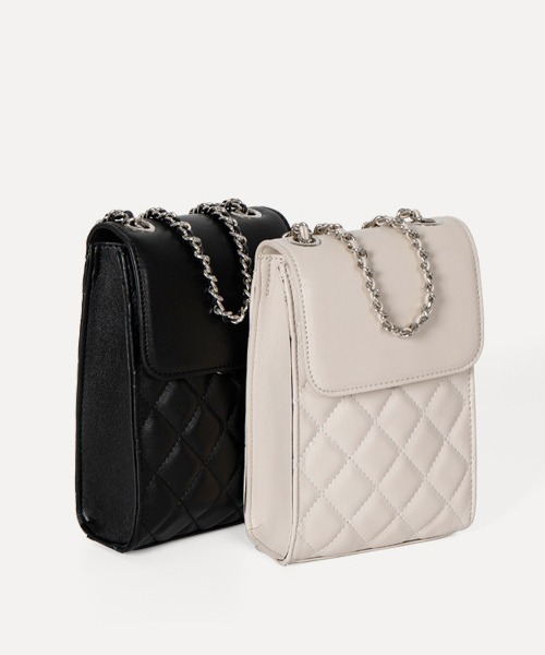 CORPUS TOKYO（コーパス トーキョー）の「チェーンベルトミニショルダーバッグ（ショルダーバッグ・レディース・ホワイト/ブラック・FREE）」の3枚目の写真