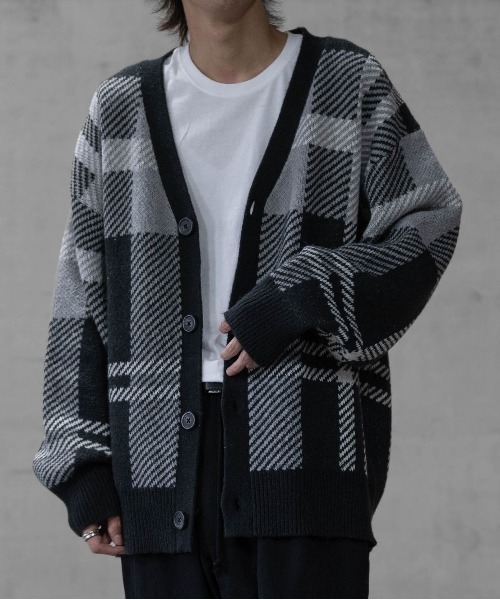 Naive magic(ナイーブマジック)の「【a】ダブルジャガードニット チェック カーディガン(カーディガン/ボレロ・メンズ・グリーン/イエロー/ブラック/ブラック系その他/ベージュ・MEDIUM/LARGE)」の6枚目の写真