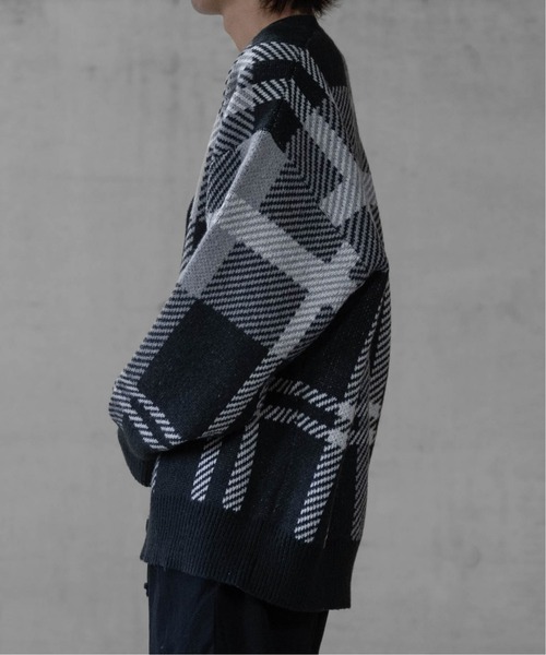 Naive magic(ナイーブマジック)の「【a】ダブルジャガードニット チェック カーディガン(カーディガン/ボレロ・メンズ・グリーン/イエロー/ブラック/ブラック系その他/ベージュ・MEDIUM/LARGE)」の8枚目の写真
