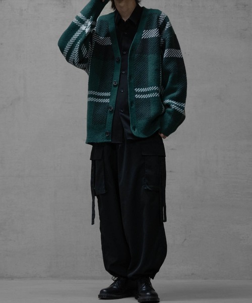 Naive magic(ナイーブマジック)の「【a】ダブルジャガードニット チェック カーディガン(カーディガン/ボレロ・メンズ・グリーン/イエロー/ブラック/ブラック系その他/ベージュ・MEDIUM/LARGE)」の22枚目の写真