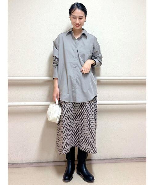 Lugnoncure(ルノンキュール)の「タイプライターレギュラーカラーシャツ(シャツ/ブラウス・レディース・ネイビー/オフホワイト/モカ・フリ-)」の14枚目の写真