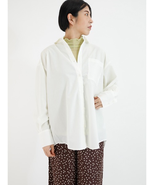 Lugnoncure(ルノンキュール)の「タイプライターレギュラーカラーシャツ(シャツ/ブラウス・レディース・ネイビー/オフホワイト/モカ・フリ-)」の2枚目の写真