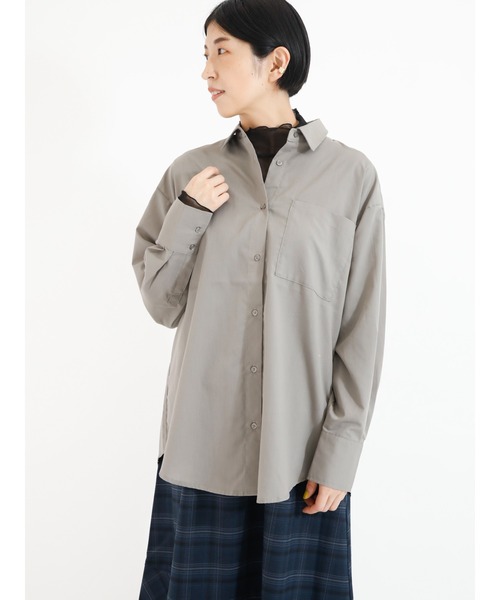 Lugnoncure(ルノンキュール)の「タイプライターレギュラーカラーシャツ(シャツ/ブラウス・レディース・ネイビー/オフホワイト/モカ・フリ-)」の3枚目の写真