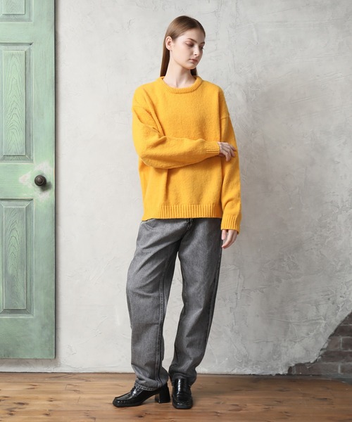 Art re A select（アトリエセレクト）の「MOHAIRLIKE OVERSIZED COLORKNIT/５ゲージ ソフトタッチ モヘアライク カラーニット ビッグセーター/プルオーバー オーバーサイズ（ニット/セーター・メンズ・ダークグリーン/ライトグリーン/バーガンディー/ライトブルー/イエロー/ダークブルー/ブラック/グレイッシュベージュ・L/M）」の17枚目の写真