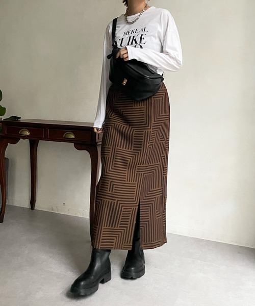 DouDou（ドゥドゥ）の「ロゴTEE（Tシャツ/カットソー・レディース・ホワイト/グレー/グリーン/チャコールグレー/グレイッシュベージュ・FREE）」の15枚目の写真
