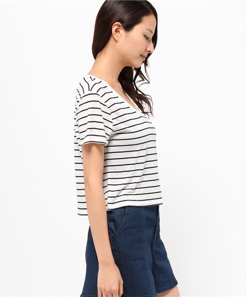 WEGO（ウィゴー）の「WEGO/リネンモダールVネックショートTシャツ（Tシャツ/カットソー・レディース・ホワイト/ホワイト系その他/ブラック/カーキ・FREE）」の7枚目の写真