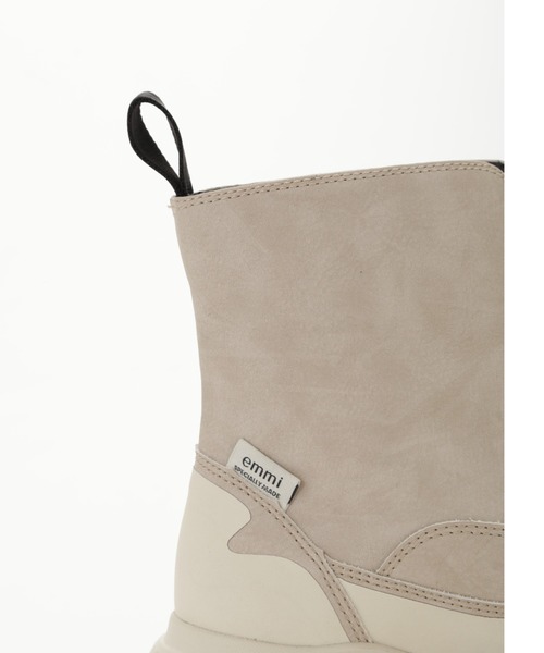 SHAKA（シャカ）の「【emmi×SHAKA】TREK ZIP BOOTIE AT（ブーツ・レディース・ベージュ・22cm/23cm/24cm/25cm）」の10枚目の写真