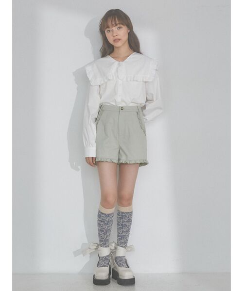 merry jenny（メリージェニー）の「Vネックスクエアカラーフリルブラウス（シャツ/ブラウス・レディース・チャコールグレー/オフホワイト/ブルー・FREE）」の8枚目の写真