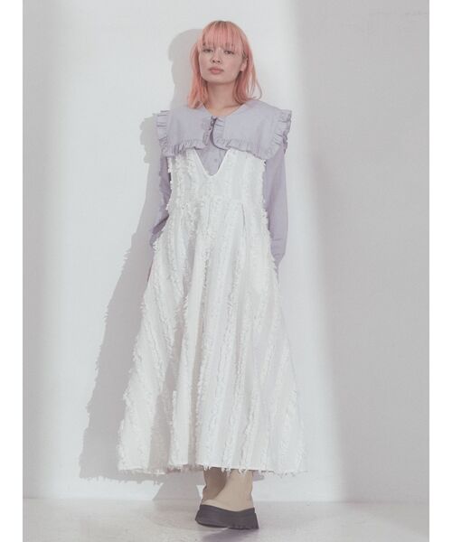 merry jenny（メリージェニー）の「Vネックスクエアカラーフリルブラウス（シャツ/ブラウス・レディース・チャコールグレー/オフホワイト/ブルー・FREE）」の17枚目の写真