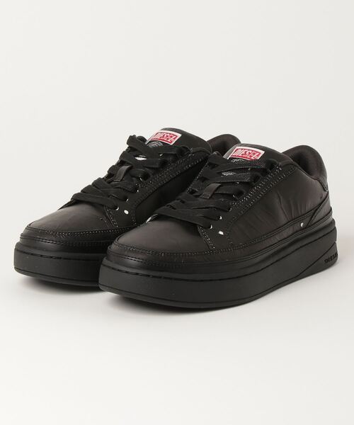DIESEL(ディーゼル)の「メンズ カウレザー ローカットスニーカー(スニーカー・メンズ・ホワイト/ブラック・40/42/41/43/44)」の8枚目の写真