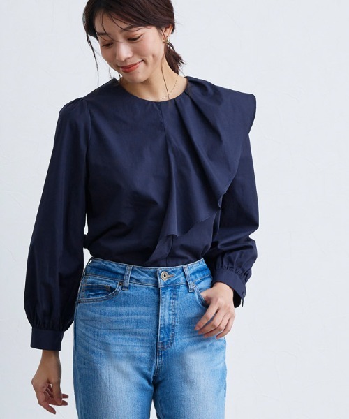 アシンメトリーフリルブラウス