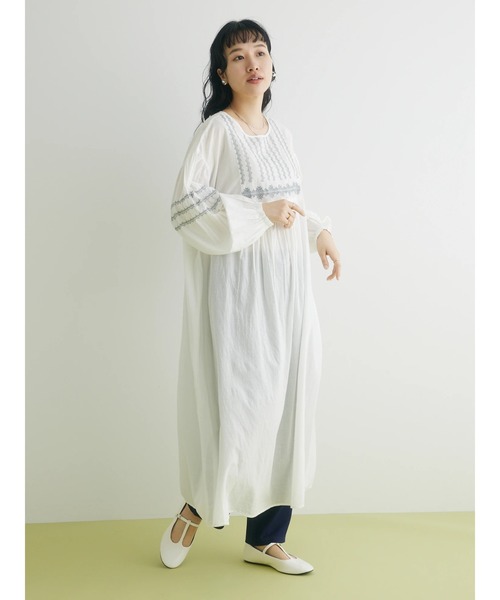 CRAFT STANDARD BOUTIQUE（クラフトスタンダードブティック）の「インドコットン ボリュームスリーブ刺繍ワンピース　◆（ワンピース・レディース・ブラック/オフホワイト/ピンク・FREE）」の6枚目の写真