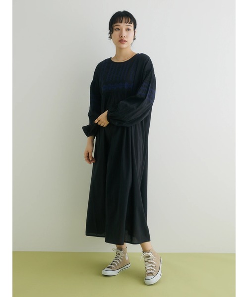 CRAFT STANDARD BOUTIQUE（クラフトスタンダードブティック）の「インドコットン ボリュームスリーブ刺繍ワンピース　◆（ワンピース・レディース・ブラック/オフホワイト/ピンク・FREE）」の13枚目の写真