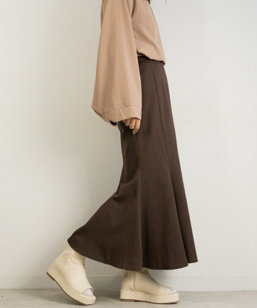 Fabby fabby（ファビィーファビィー）の「ストレッチ厚底ブーツサンダル（サンダル・レディース・ベージュ/オフホワイト/ブラック・LARGE/SMALL/MEDIUM）」の19枚目の写真