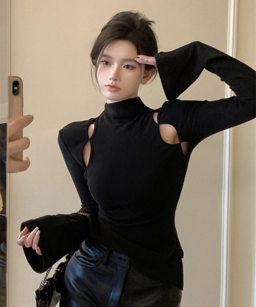 LYEON(リヨン)の「ショルダースリットフレアスリーブトップス(ニット/セーター・レディース・ブラック/グレー・FREE)」の15枚目の写真