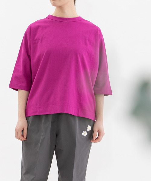 nop de nod(ノップドゥノッド)の「Cloche USコットン5分袖Tシャツ(Tシャツ/カットソー・レディース・ブルー/オフホワイト/ブラック/スミクロ/ネイビー/インディゴブルー/ブルー系その他/ライトブルー/ダークグレー/ダークブルー/レッド/キャメル/ブルーグリーン/ターコイズブルー/スモークピンク・3/M)」の14枚目の写真