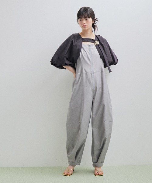 ADAM ET ROPE'（アダムエロペ）の「【サステナブル】バルーンボレロ（シャツ/ブラウス・レディース・ブラック/オフホワイト・FREE）」の8枚目の写真