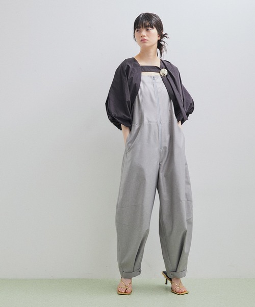 ADAM ET ROPE'（アダムエロペ）の「【サステナブル】バルーンボレロ（シャツ/ブラウス・レディース・ブラック/オフホワイト・FREE）」の11枚目の写真