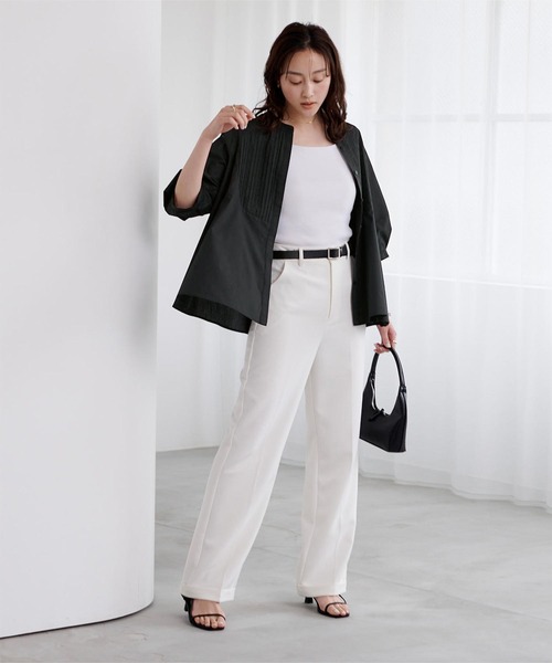 UR'S（ユアーズ）の「シルバー釦ピンタックランタンスリーブブラウス（シャツ/ブラウス・レディース・ホワイト/ブラック・S/M/L）」の14枚目の写真