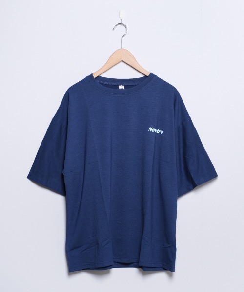 shopnikoniko（ショップニコニコ）の「オーバーサイズ Tシャツ ビッグシルエット  プリント ロゴ Newtro（Tシャツ/カットソー・レディース・ブルー/ピンク/ホワイト・フリー）」の15枚目の写真