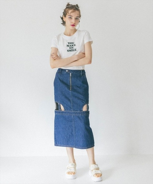 REDYAZEL（レディアゼル）の「デニムカットアウトタイトスカート（デニムスカート・レディース・ブルー/ネイビー・SMALL/MEDIUM）」の2枚目の写真