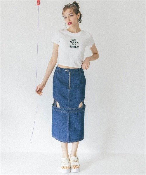 REDYAZEL（レディアゼル）の「デニムカットアウトタイトスカート（デニムスカート・レディース・ブルー/ネイビー・SMALL/MEDIUM）」の11枚目の写真