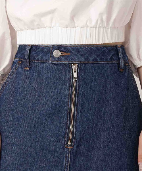 REDYAZEL（レディアゼル）の「デニムカットアウトタイトスカート（デニムスカート・レディース・ブルー/ネイビー・SMALL/MEDIUM）」の5枚目の写真