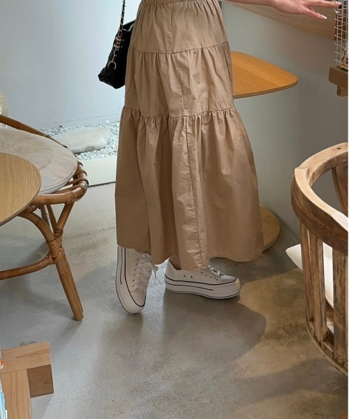 t a r o s u（タロス）の「platform sole sneakers/フラットフォームソールスニーカー（スニーカー・レディース・ホワイト/レッド・24cm/23.5cm/23cm/22.5cm）」の3枚目の写真