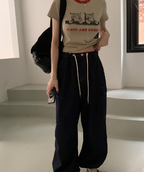 Vipoa(ヴィポア)の「キャットグラフィッククロップドTEE(Tシャツ/カットソー・レディース・ベージュ・FREE)」の7枚目の写真