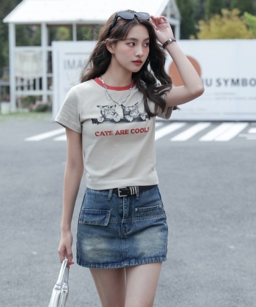 Vipoa(ヴィポア)の「キャットグラフィッククロップドTEE(Tシャツ/カットソー・レディース・ベージュ・FREE)」の11枚目の写真