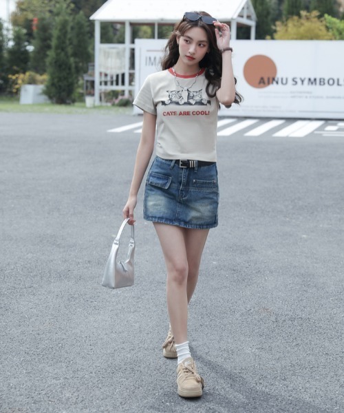Vipoa(ヴィポア)の「キャットグラフィッククロップドTEE(Tシャツ/カットソー・レディース・ベージュ・FREE)」の12枚目の写真