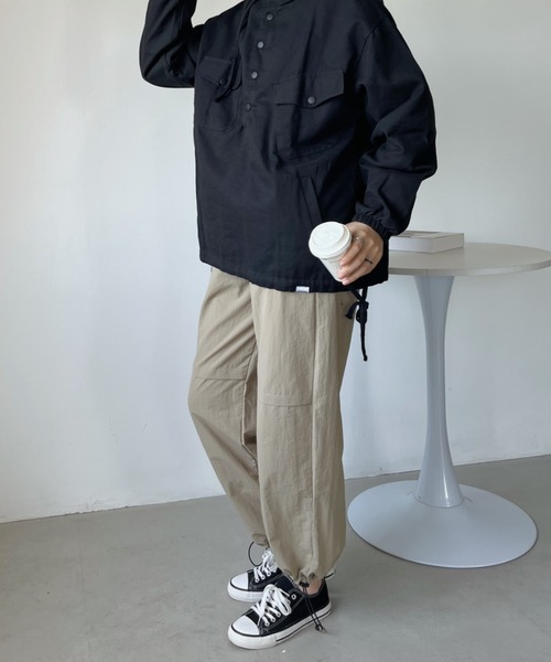 CLEA（クレア）の「バックルベルトミリタリーナイロンワイドパンツ（カーゴパンツ・レディース・ベージュ/グレー/ブラック・M）」の16枚目の写真
