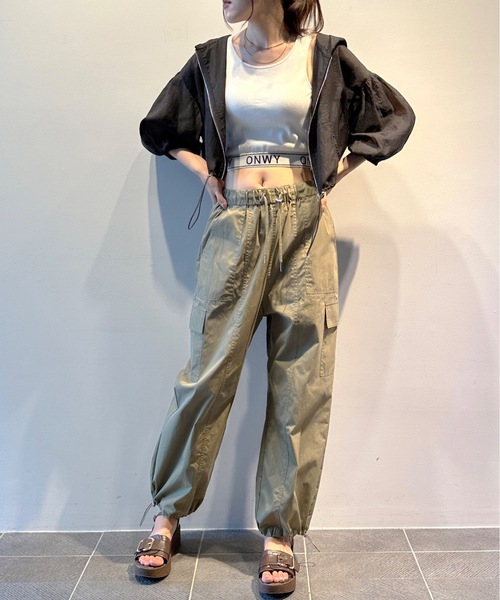 one way（ワンウェイ）の「【S/Mサイズ展開あり】カーゴポケットパンツ（カーゴパンツ・レディース・ブラック/ダークグリーン/ピンク/ホワイト・SMALL/MEDIUM）」の21枚目の写真