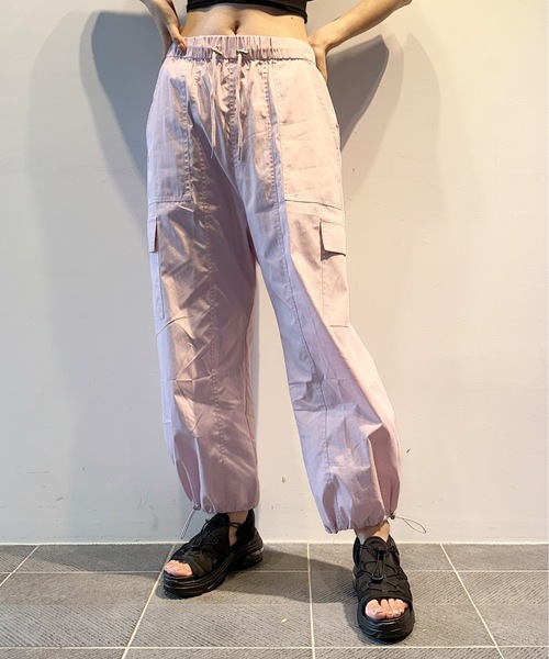 one way（ワンウェイ）の「【S/Mサイズ展開あり】カーゴポケットパンツ（カーゴパンツ・レディース・ブラック/ダークグリーン/ピンク/ホワイト・SMALL/MEDIUM）」の15枚目の写真