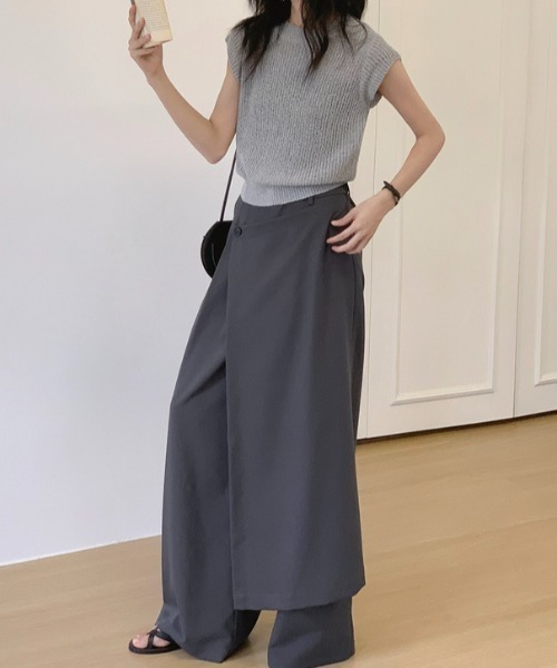 SHEENA(シーナ)の「フレンチスリーブニットトップス(Tシャツ/カットソー・レディース・オフホワイト/グレー/ブラック/ライトカーキ/ベージュ・M)」の6枚目の写真