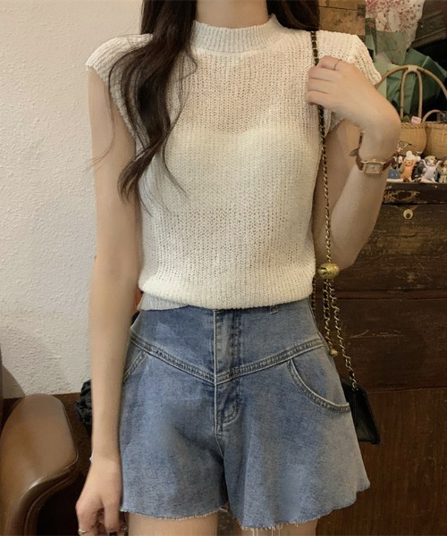 SHEENA(シーナ)の「フレンチスリーブニットトップス(Tシャツ/カットソー・レディース・オフホワイト/グレー/ブラック/ライトカーキ/ベージュ・M)」の12枚目の写真