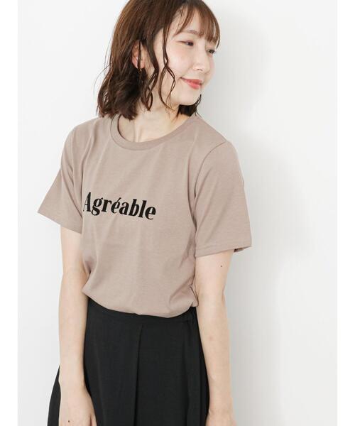 Te chichi TERRASSE（テチチテラス）の「フロッキープリントTシャツ（Tシャツ/カットソー・レディース・モカ/チャコールグレー/オフホワイト・F）」の3枚目の写真