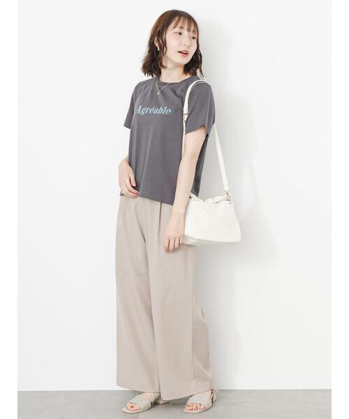 Te chichi TERRASSE（テチチテラス）の「フロッキープリントTシャツ（Tシャツ/カットソー・レディース・モカ/チャコールグレー/オフホワイト・F）」の6枚目の写真