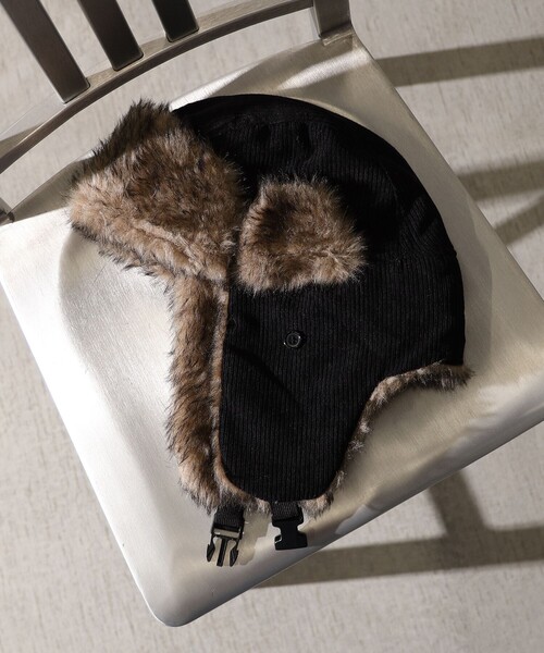 BEAMS HEART(ビームスハート)の「BEAMS HEART / コーデュロイ アビエイター キャップ(キャップ・メンズ・ブラック・ONE SIZE)」の8枚目の写真